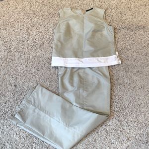 Woman’s 2 piece pant set